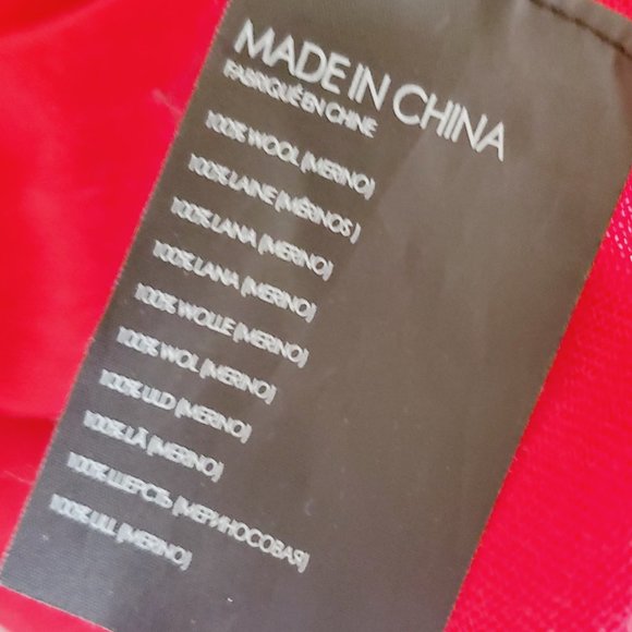 CLUB MONACO 100% Wool Red Crew Neck Sweater - Picture 9 of 9